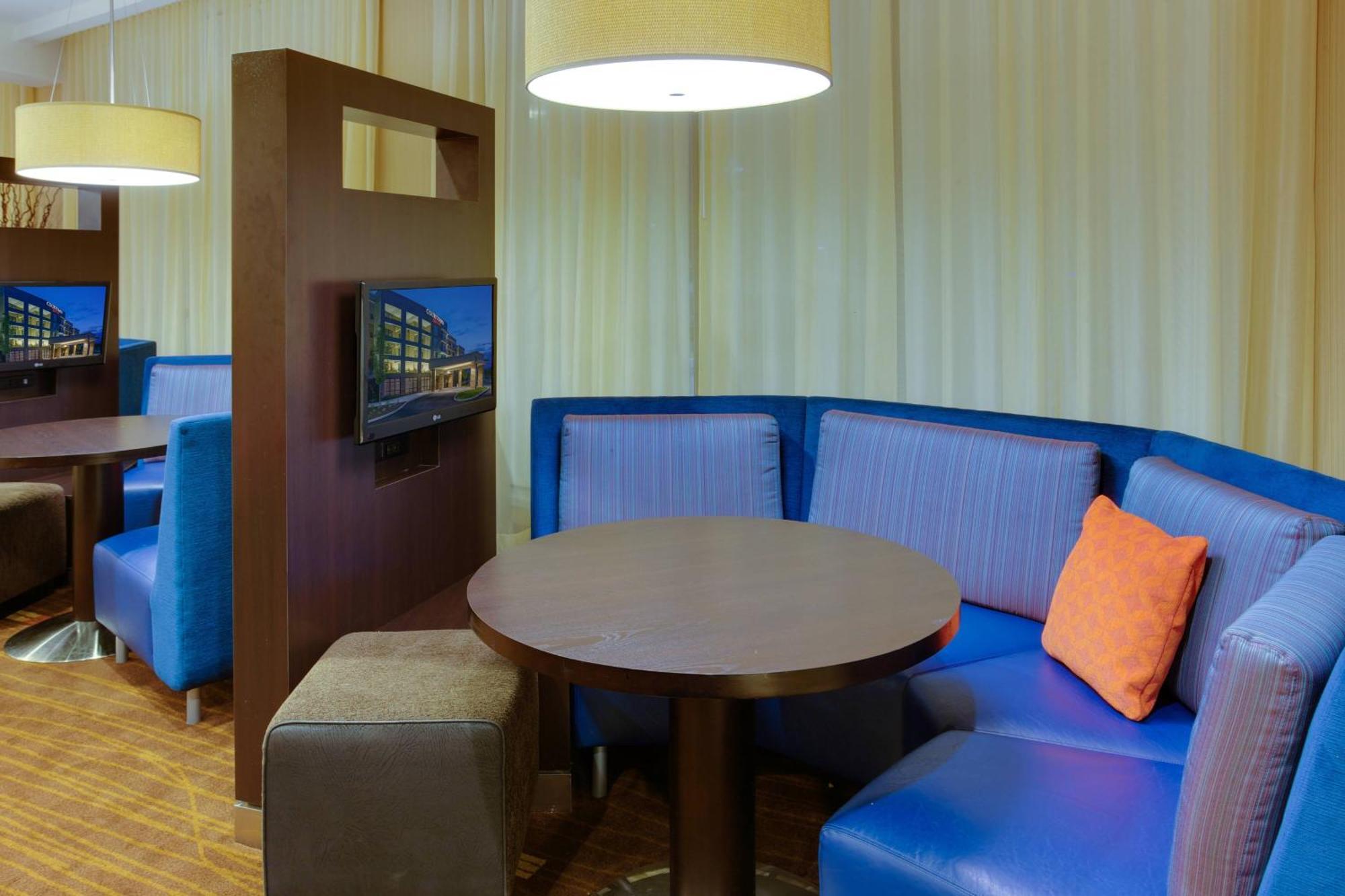 Hotel Courtyard By Marriott Pittsburgh North/Cranberry Woods Cranberry Township Esterno foto