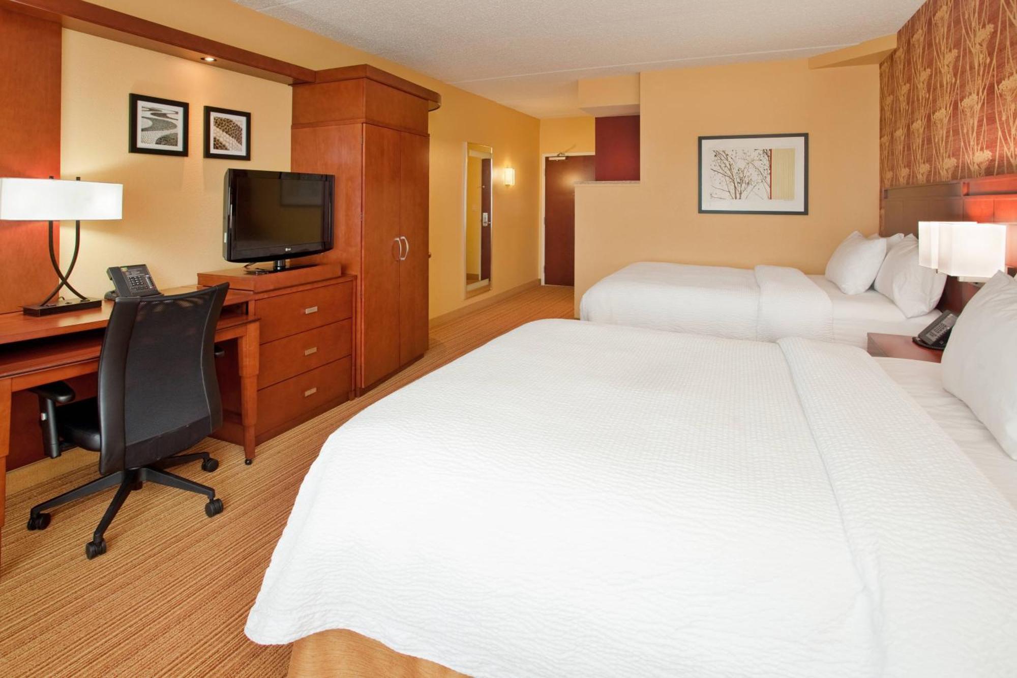 Hotel Courtyard By Marriott Pittsburgh North/Cranberry Woods Cranberry Township Esterno foto